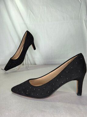 Journee Collection Scylee Pointed Toe Dress Pumps (Black/Stud) - Size 6 Wide
